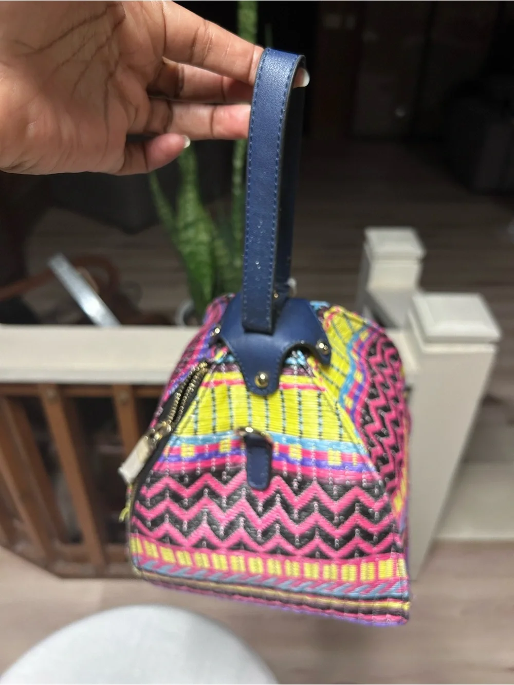 N/A vibrant multicolor